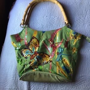 FREE WITH PURCHASE!💚🎊